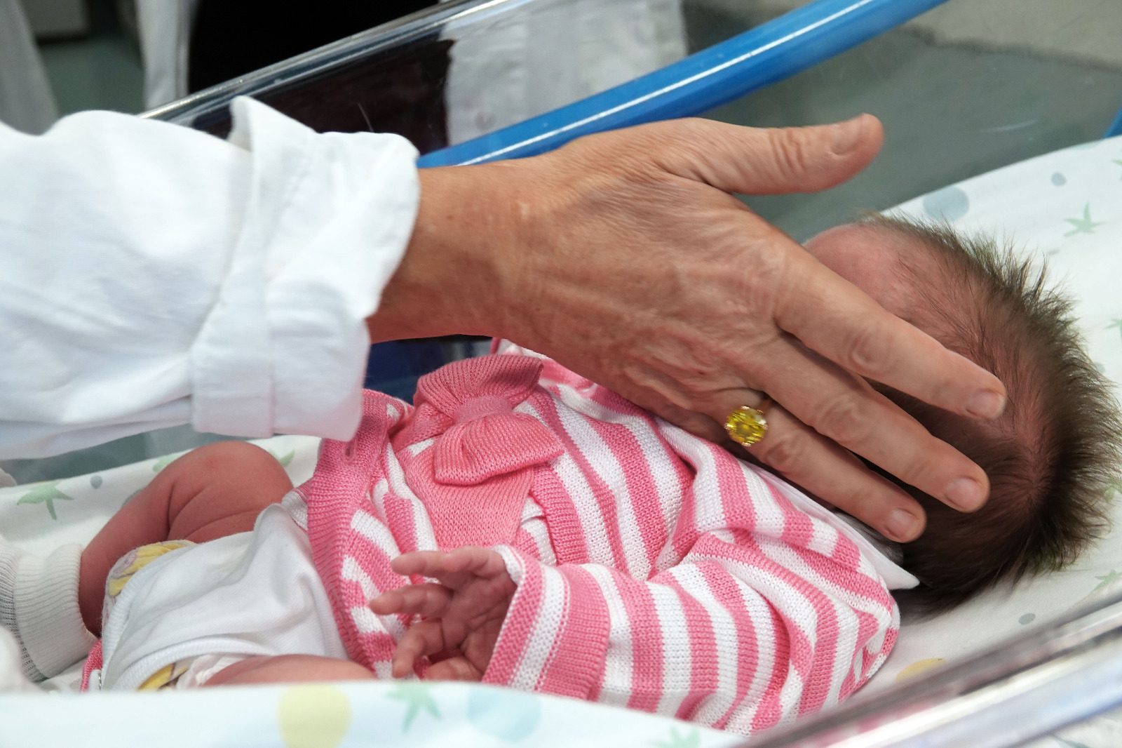 Galleria Virus respiratorio sinciziale, avviata oggi al Policlinico di Bari la campagna di immunizzazione in Puglia - Diapositiva 9 di 11